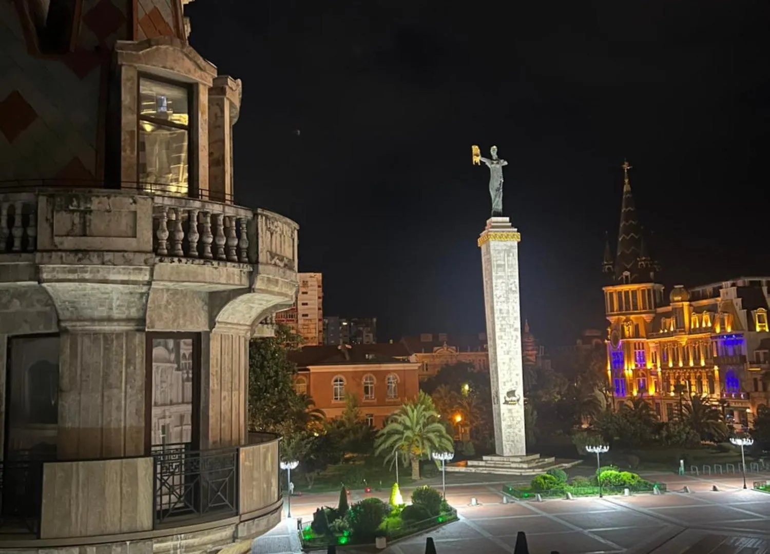 Rooms On Europe Square Batumi